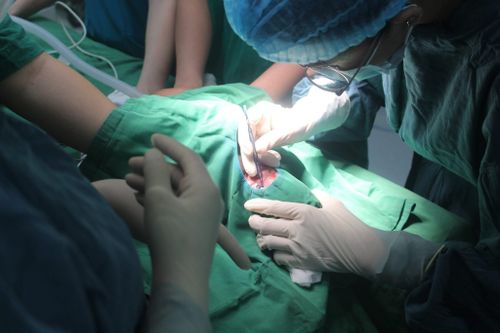 Cứu trẻ sơ sinh khỏi nguy cơ bị mù vĩnh viễn