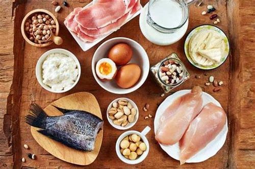 Những loại thực phẩm cần tránh để không gây mùi cơ thể trong mùa hè