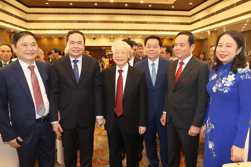 Làm gì để trí thức xứng đáng là 'nguyên khí quốc gia'? - Bài 1: Vốn liếng quý báu của dân tộc!