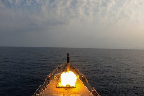 Quân sự thế giới hôm nay (15-5): Hải quân Ấn Độ bắn thử thành công tên lửa BrahMos