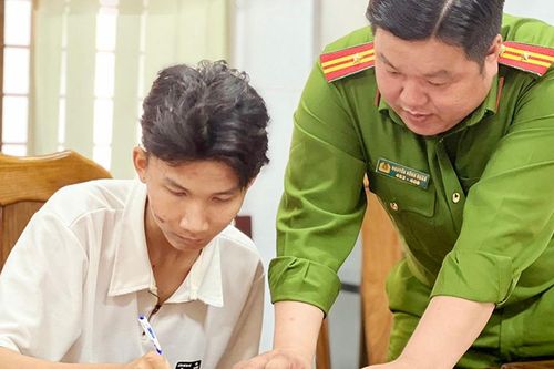 Thanh niên 18 tuổi giết người vì mâu thuẫn khi tham gia giao thông