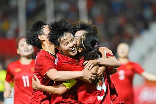 Đội tuyển bóng đá nữ Việt Nam đoạt huy chương vàng SEA Games 32