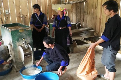Dế Xu Phình gắn xây dựng nông thôn mới với giảm nghèo bền vững