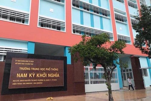 Nam sinh lớp 10 bị đánh nhập viện lỡ kiểm tra học kỳ