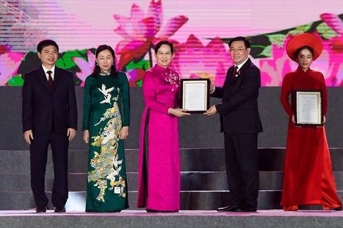 Tuần Văn hóa-Du lịch Hà Nam 2023: Tam Chúc đón hàng chục nghìn người trong ngày khai mạc