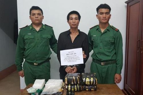 Ban mai không yên ả