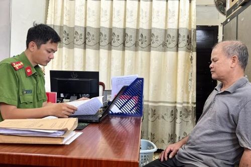 Thừa Thiên Huế: Bắt khẩn cấp đối tượng đâm trọng thương chủ tịch phường