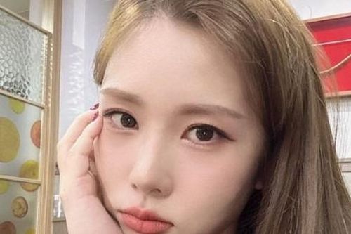 Tìm thấy thi thể nữ ca sĩ 29 tuổi trong phòng khách sạn ở Hàn