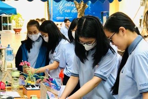 Phát động cuộc thi thử thách công dân số trong học sinh Hà Nội