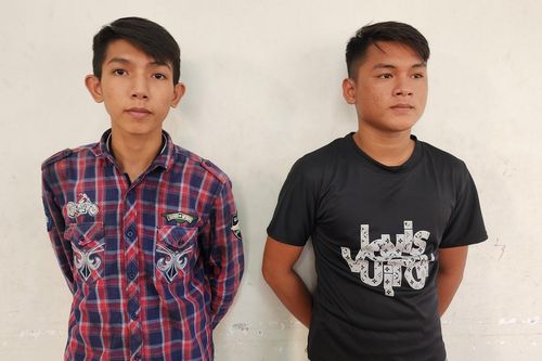 Bắt giam hai đối tượng cướp giật tài sản học sinh