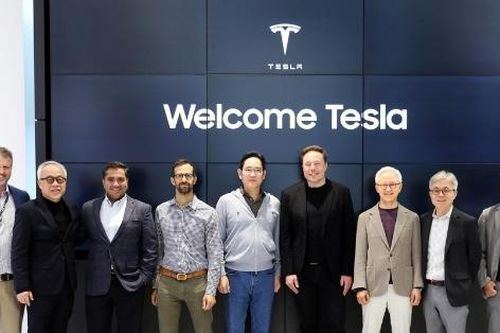 Chủ tịch Samsung Electronics gặp Elon Musk, tìm hướng đi cho lĩnh vực chip ô tô