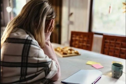 Ly hôn, tìm đến tình một đêm, người phụ nữ nhận kết không như mong đợi