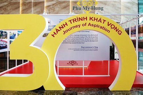 Triển lãm ảnh 'Phú Mỹ Hưng - Hành trình khát vọng'