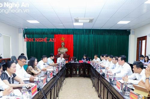 Chủ tịch UBND tỉnh Nguyễn Đức Trung tiếp công dân định kỳ tháng 5/2023