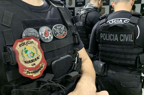 Một cảnh sát Brazil nổ súng sát hại 4 đồng nghiệp rồi bỏ trốn