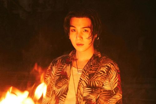 Agust D 'D-DAY' TOUR : Khăn voan cưới bất ngờ nằm trong danh sách cấm tại concert của SUGA (BTS)