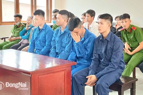 Giết người vì mâu thuẫn trên mạng xã hội, các bị cáo lãnh án nặng