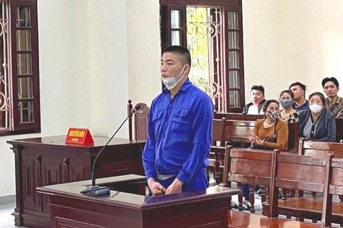 Mua súng để phòng thân, nam thanh niên đất Cảng bị phạt 18 tháng tù giam