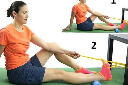 5 bài tập giúp nhanh phục hồi trật mắt cá chân