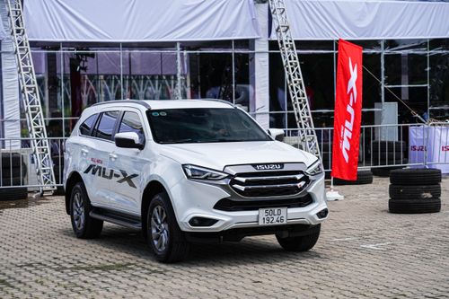 Gần 400 chiếc Isuzu mu-X, Isuzu D-Max bị triệu hồi tại Việt Nam