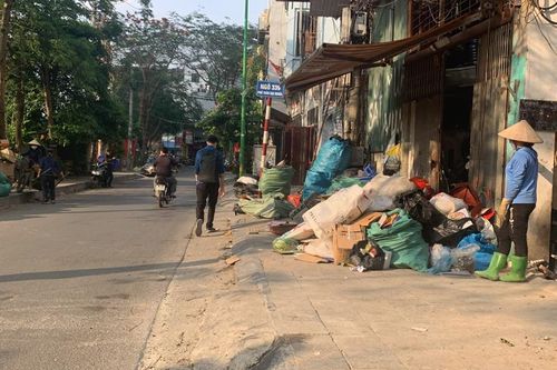 Nhếch nhác phố Trần Đại Nghĩa