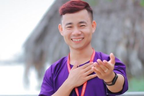 Hot TikToker hướng dẫn viên du lịch 'Thúy Liễu' với loạt video kể chuyện vạn người mê
