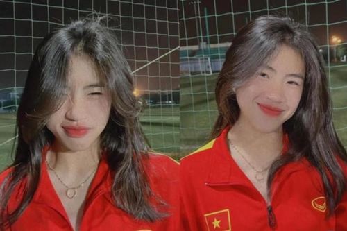 'Hoa khôi' tuyển nữ Việt Nam Thanh Nhã thu hút mọi ánh nhìn