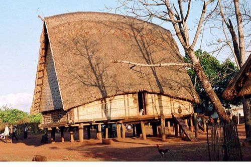 Hồn cốt quê nhà