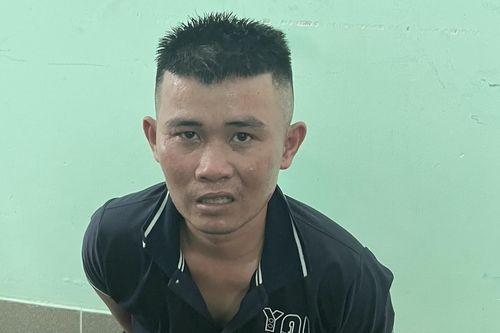 Tên trộm xịt hơi cay vào công an khi bị truy đuổi
