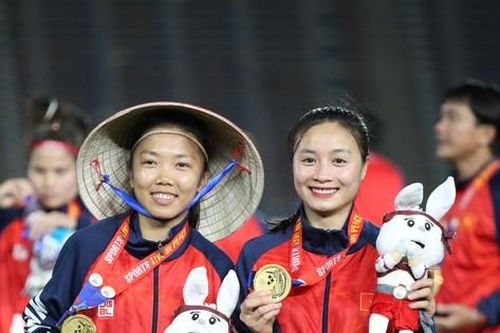 Đoạt HCV SEA Games 32, đội tuyển bóng đá nữ được thưởng mấy tỷ?