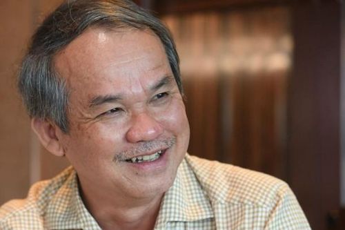 Bất ngờ về lương của Bầu Đức