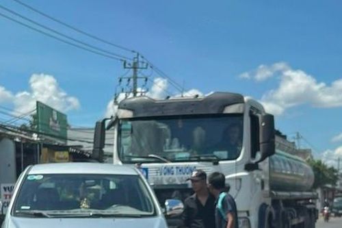 Điều tra vụ tài xế xe bồn ở Đắk Lắk tố bị xe con chặn đánh
