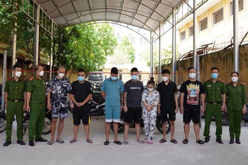 'Mở tiệc' ma túy để mừng sinh nhật