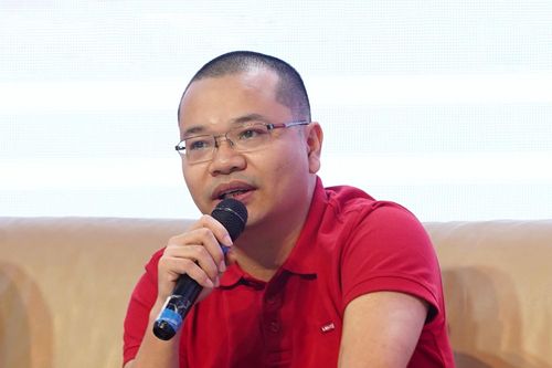 Giám đốc giải bài toán tìm việc 1.000 USD/tháng cho sinh viên mới ra trường