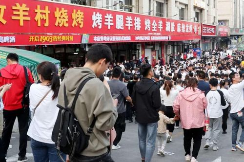 Trung Quốc: Hàng triệu du khách đổ về thành phố Zibo vì món thịt nướng