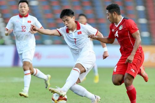 Thấy gì khi U22 Việt Nam nhận 7 bàn thua tại một kỳ SEA Games sau 12 năm?