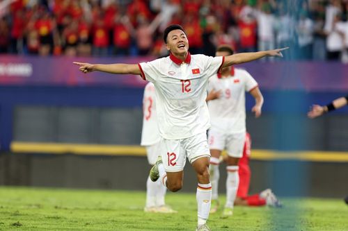 SEA Games 32, ngày 16-5: Thái Sơn cùng U.22 Việt Nam giành HCĐ bóng đá nam
