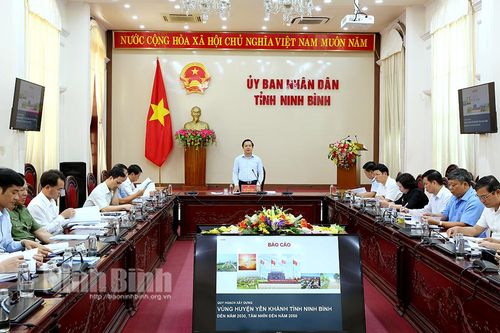 UBND tỉnh nghe báo cáo quy hoạch xây dựng vùng huyện Yên Khánh đến năm 2030, tầm nhìn đến năm 2050