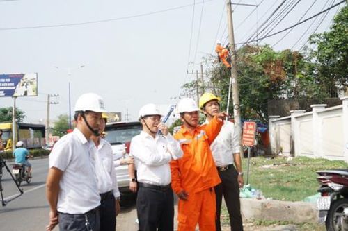 Điện lực Bình Dương triển khai các giải pháp ứng phó với nắng nóng, thiếu nước và xâm nhập mặn