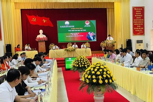 Hội thảo khoa học 'Phát huy vai trò của báo chí truyền thông trong xây dựng Đảng về đạo đức'