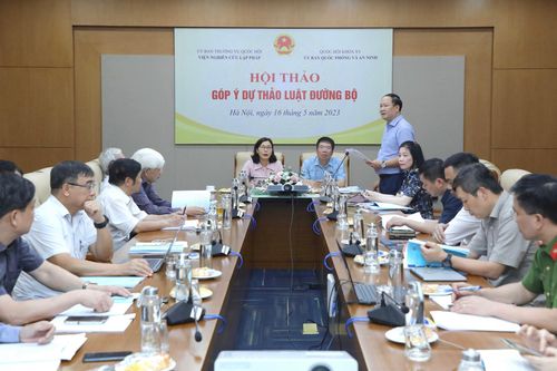 Phát triển hệ thống hạ tầng giao thông, vận tải hiện đại, đồng bộ