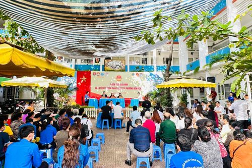 TP.HCM: Tổ chức phiên tòa giả định xét xử tội 'Cướp giật tài sản'