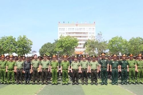 Hơn 1300 tân binh luyện công, diễn võ trong ngày kết thúc khóa huấn luyện