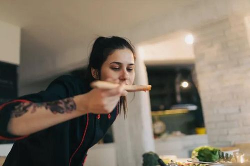 8 thói quen nấu ăn dễ làm gia đình bạn mắc bệnh