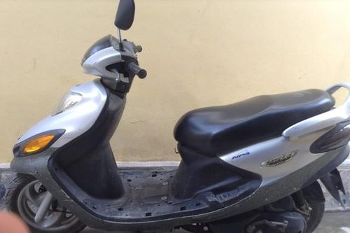 Xe máy 'huyền thoại' từng khiến dân Việt mê mẩn: Sự 'lột xác' kì lạ của chiếc xe từng được so với Spacy