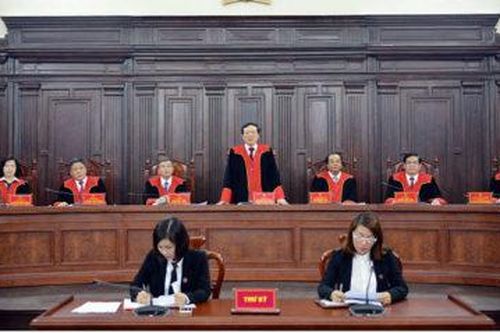 Từ 1-7, Tòa án phải gửi tài liệu gì về người phạm tội cho cơ quan Công an?