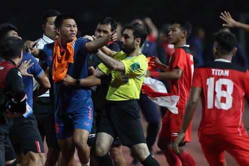 Indonesia và Thái Lan tạo vết nhơ trong lịch sử chung kết SEA Games