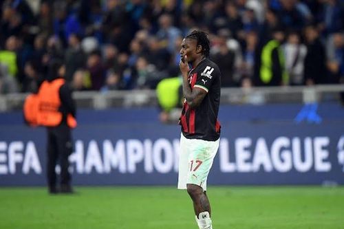 HLV AC Milan: Chúng tôi tự hủy mọi thứ trong 15 phút lượt đi