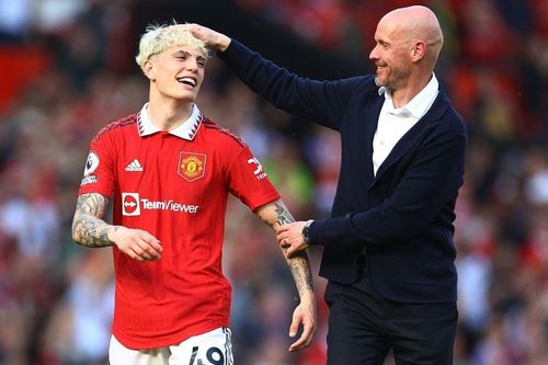 Gary Neville hy vọng MU thắng Man City ở chung kết FA Cup