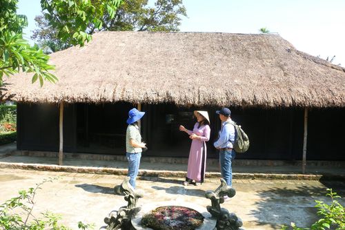 Hành trình tháng Năm về làng Dương Nỗ